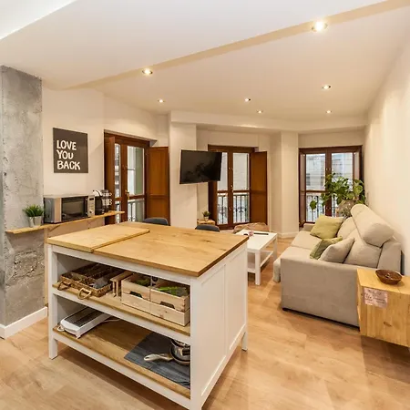 Cozy In The Heart Of * Χιχόν